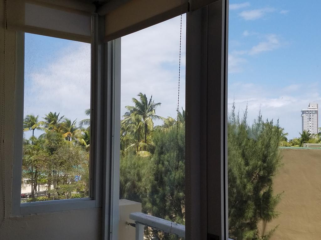 Beachfront Coral Beach Condo San Juan Exterior foto