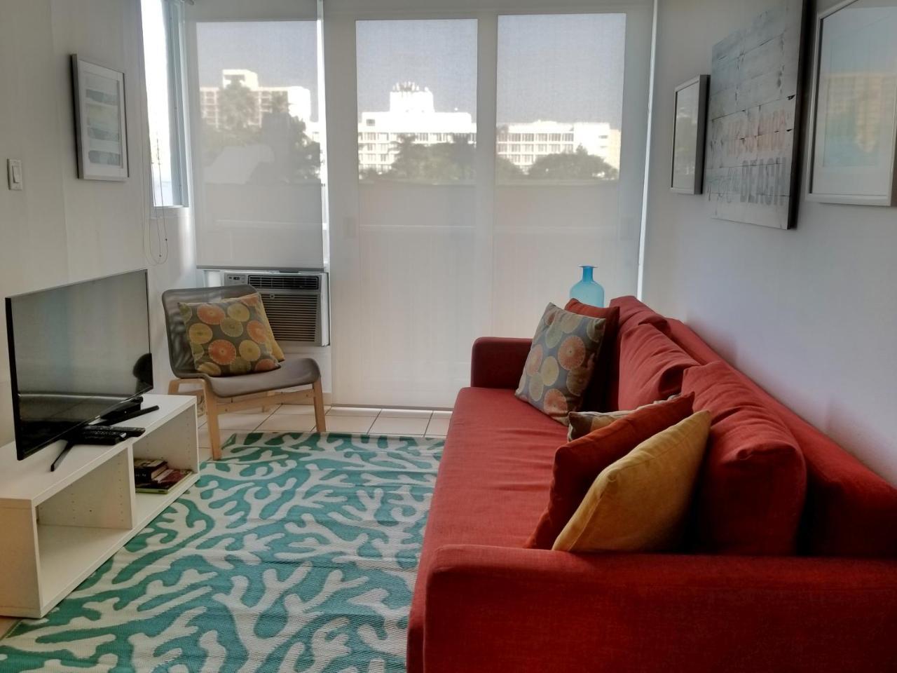Beachfront Coral Beach Condo San Juan Exterior foto